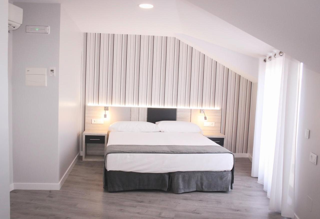 Parque Florida Hotel Ciudad-Rodrigo Eksteriør billede
